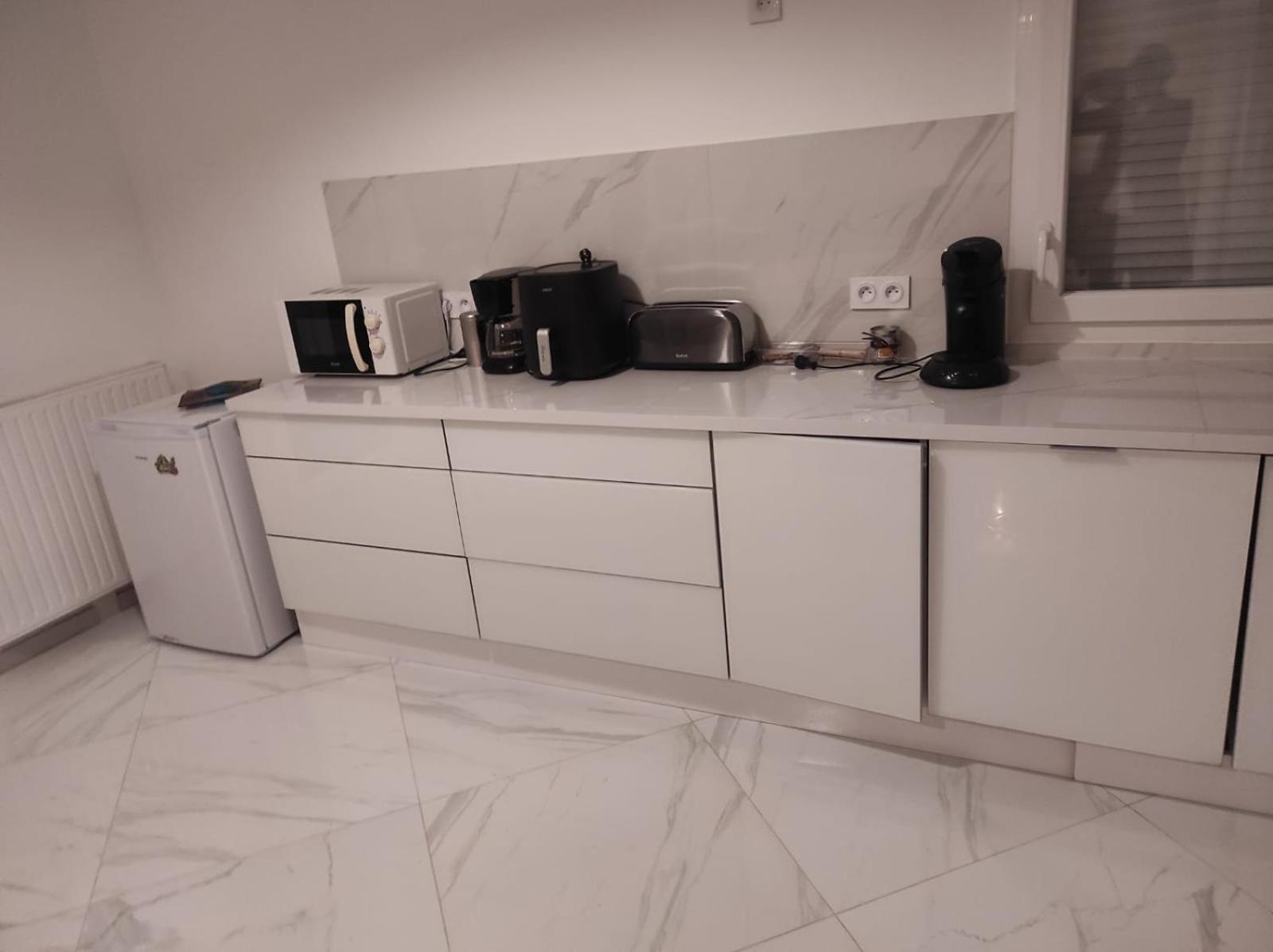 ויטרי-סור-סיין Tres Bel Appartement Avec Grand Jardin, Proche De Paris מראה חיצוני תמונה